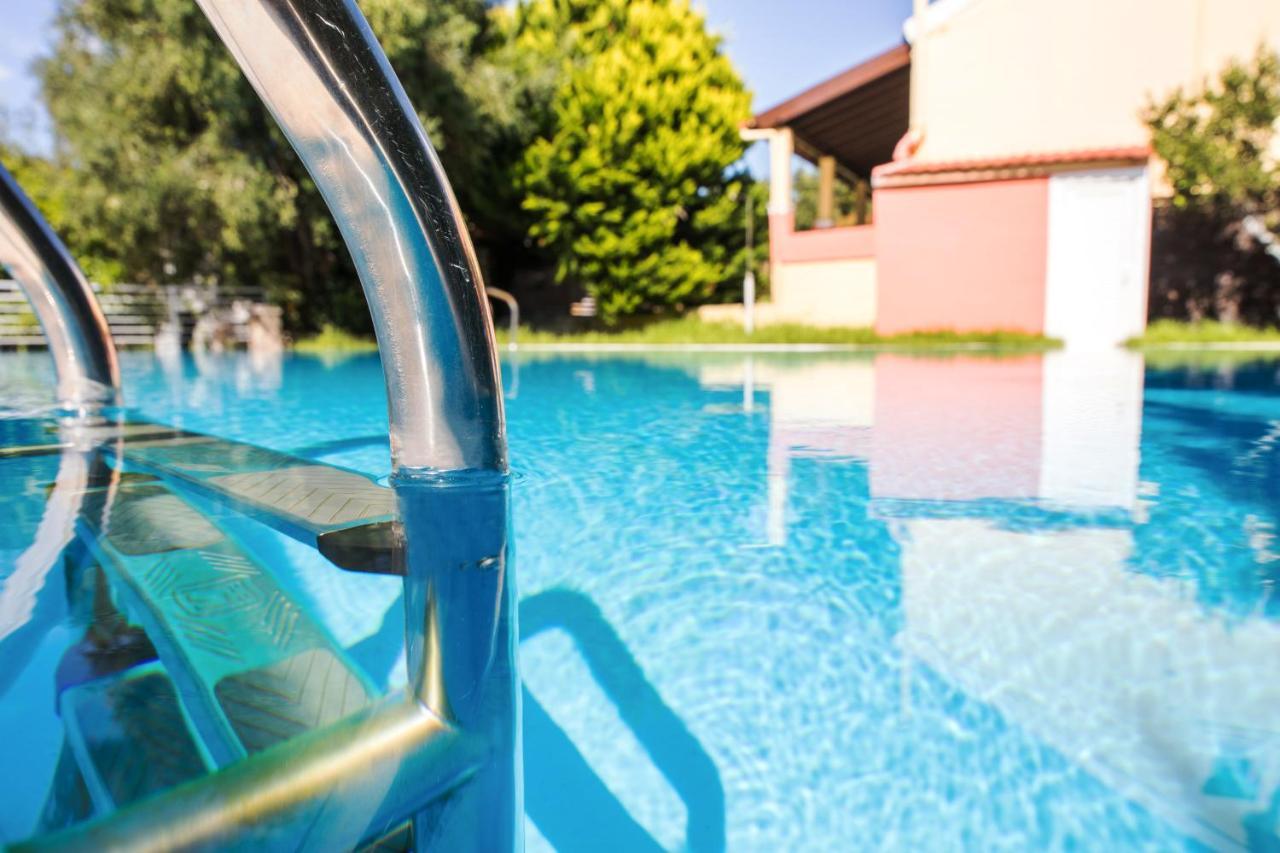 ペラマ Sea View Estate Heliosヴィラ エクステリア 写真